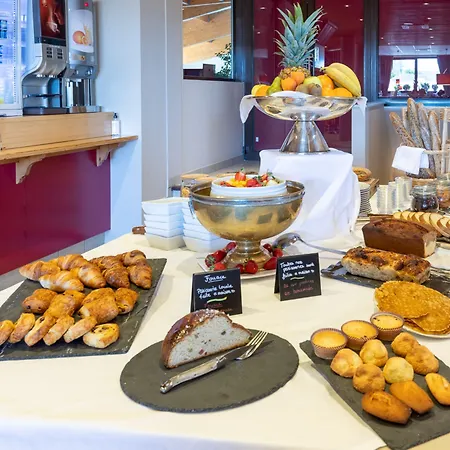 Hotel Western Le Relais De & Laguiole