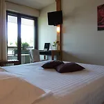 Hotel Western Le Relais De Hôtel&spa 3*