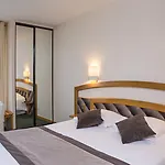 Hotel Western Le Relais De & 3*