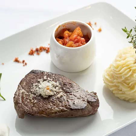 Western Le Relais De & Hotel 3*