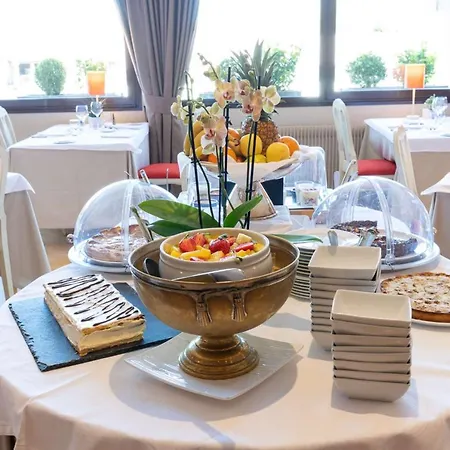 호텔 Western Le Relais De & 라귀올르