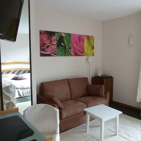 Western Le Relais De & 3* 라귀올르