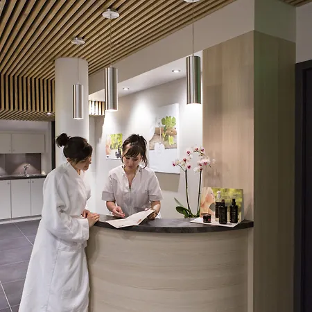 Western Le Relais De & 라귀올르