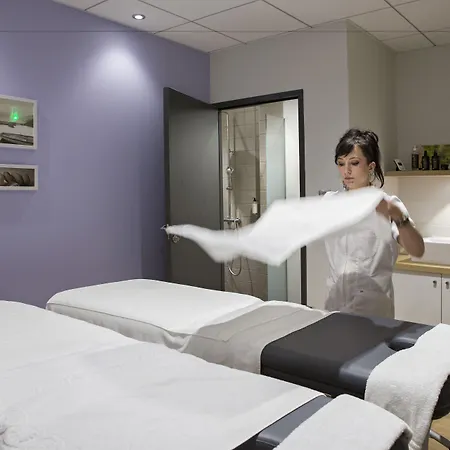 Hotel Western Le Relais De & Laguiole