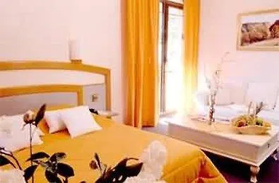 Western Le Relais De & Hotel Laguiole